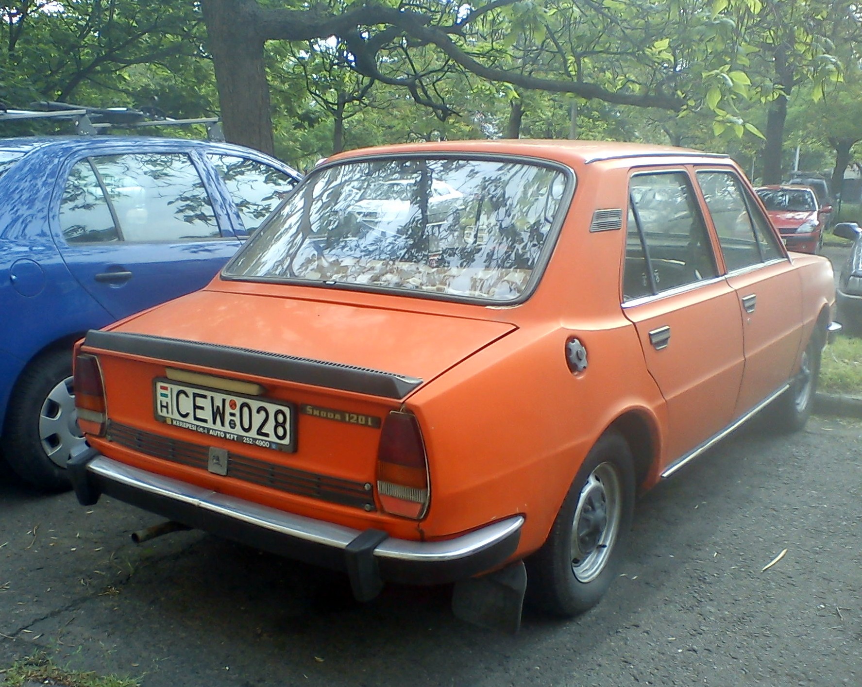 Skoda 120