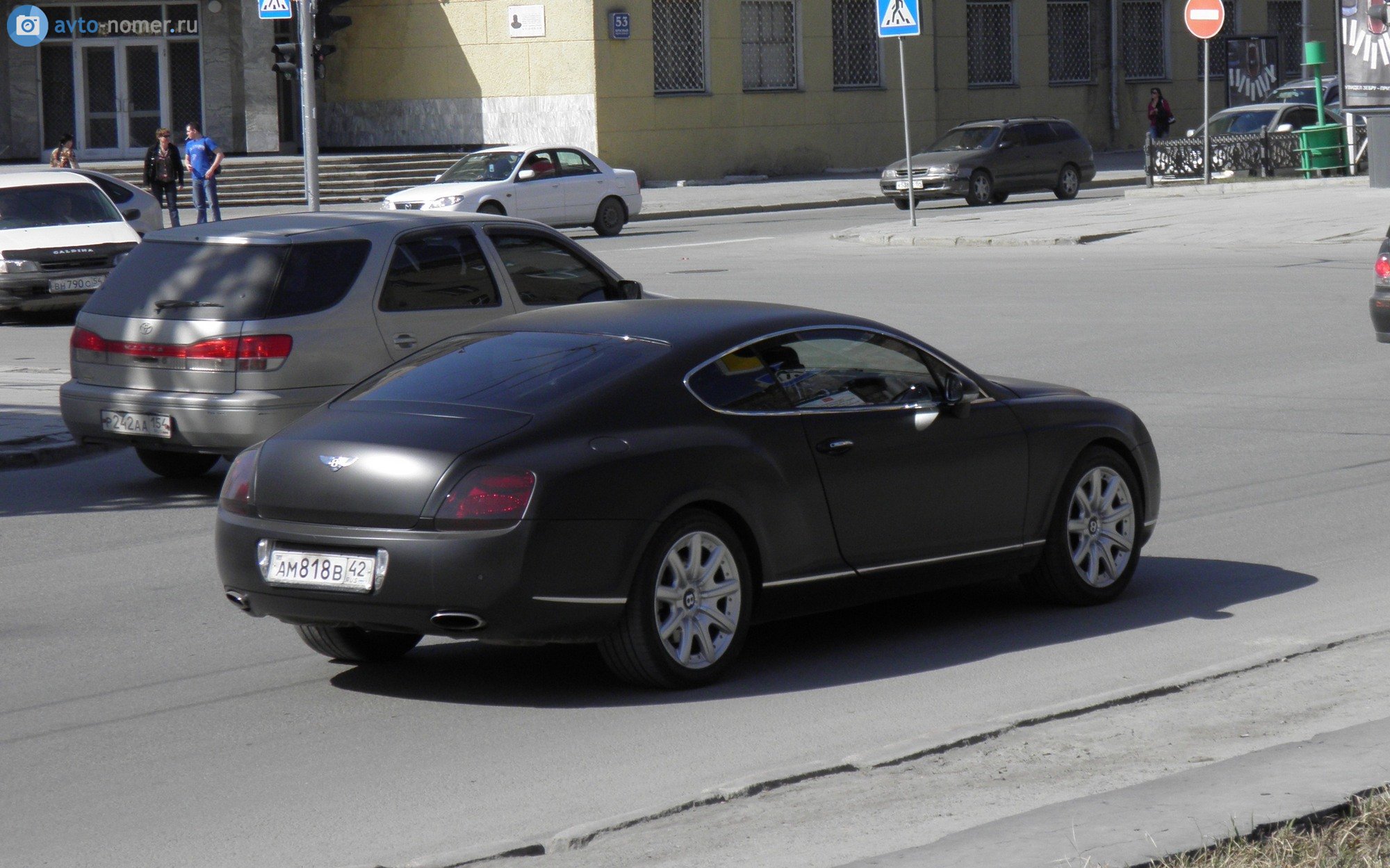 ам 818 в 42, Bentley Continental 4th gen GT, 2003–2011