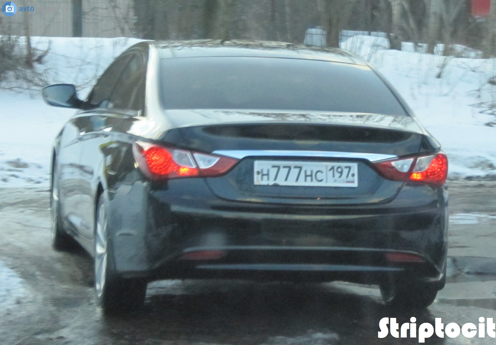 н 777 нс 197, Hyundai Sonata 6th gen (YF), 2009–2015