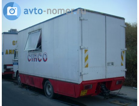 8944 SF 66, DAF 1100