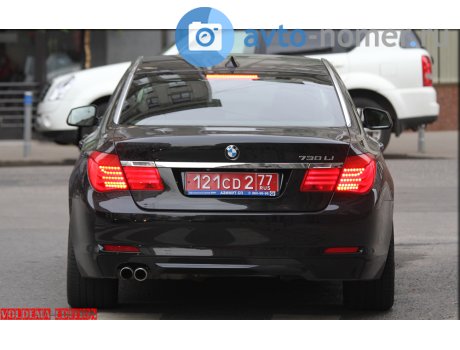 121CD 2 77, BMW 7 Series