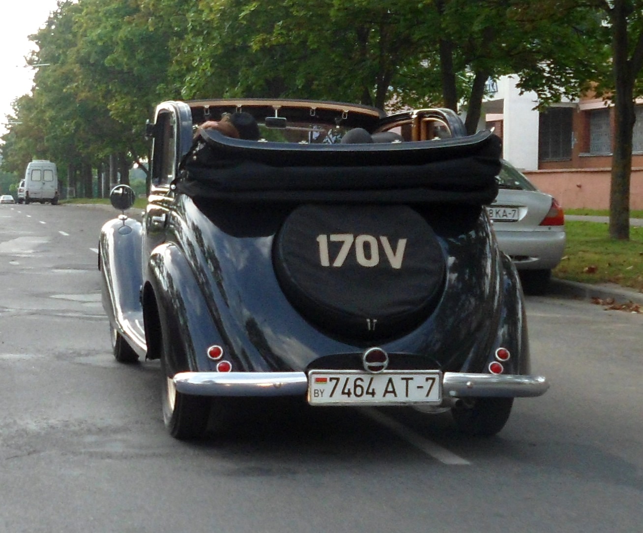 7464 AT-7, Mercedes-Benz 170 