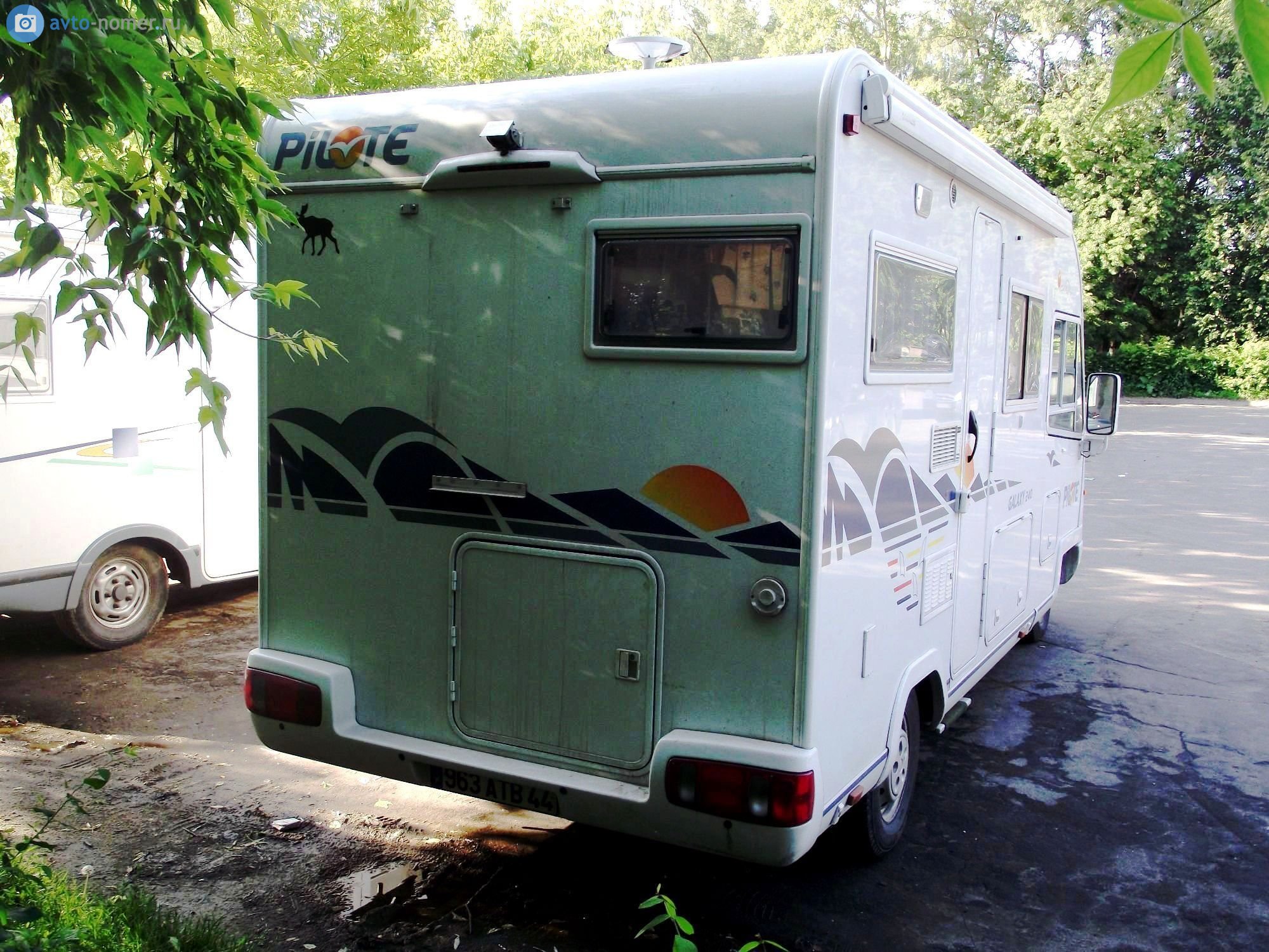 963 ATB 44, Pilote G-Series 