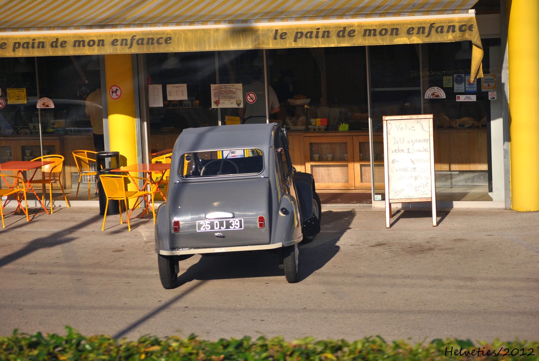 25 DJ 39, Citroёn 2CV 1st gen Sedan, 1949–1990