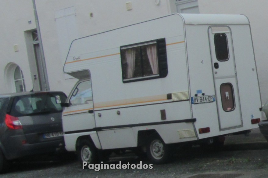 BV-944-DP, Autohomes Bambi 