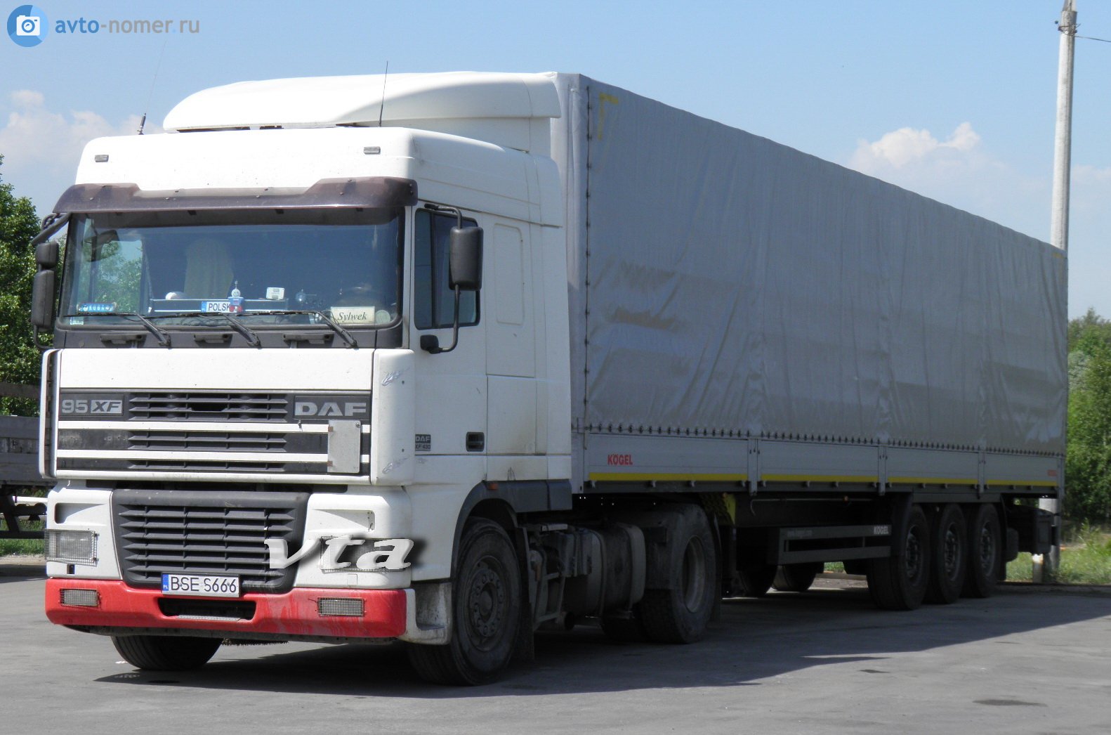 BSE S666, DAF XF 1st gen (95XF), 1997–2002