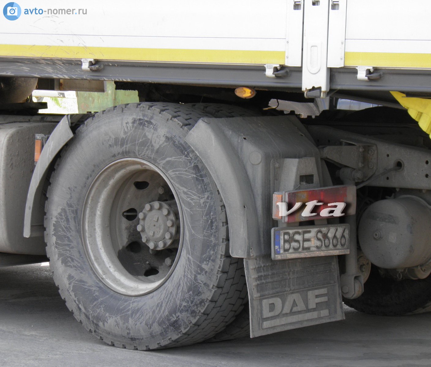 BSE S666, DAF XF 1st gen (95XF), 1997–2002