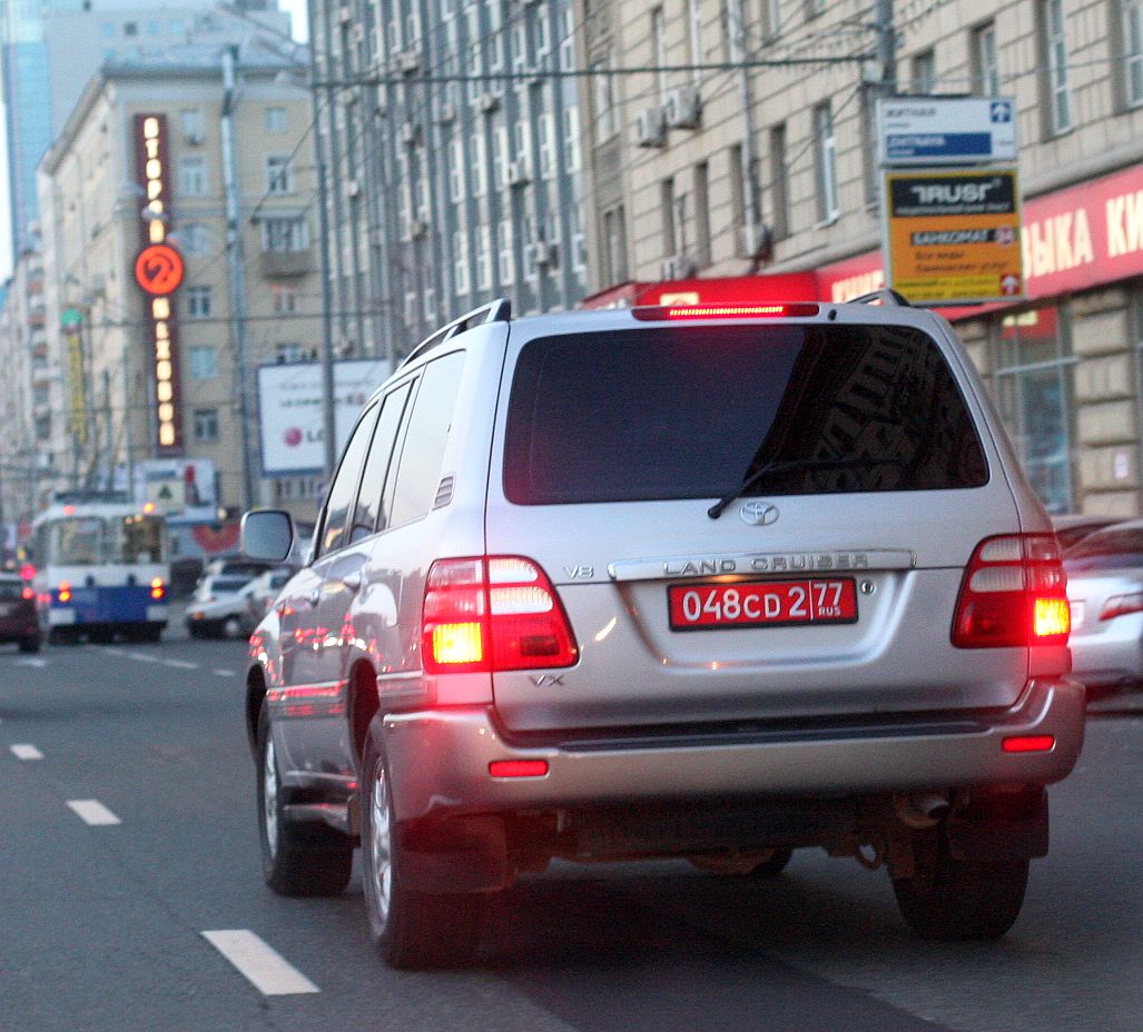 048 CD 2 77, Toyota Land Cruiser 100 (J100), 1998–2007