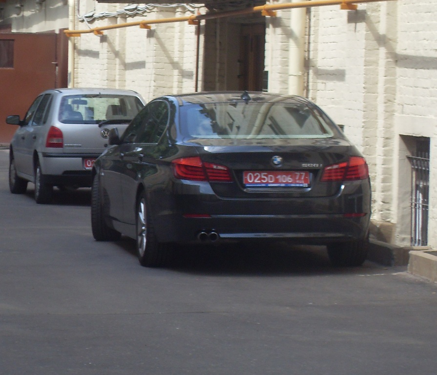 025 D 106 77, BMW 5 Series 6th gen Sedan (F10/F18), 2010–2017