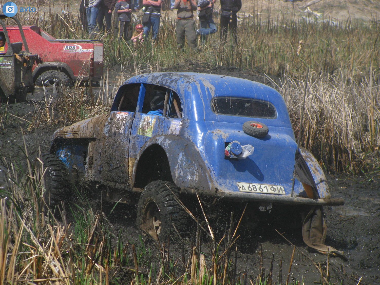 д 6861 ФИ, Home-made vehicle 
