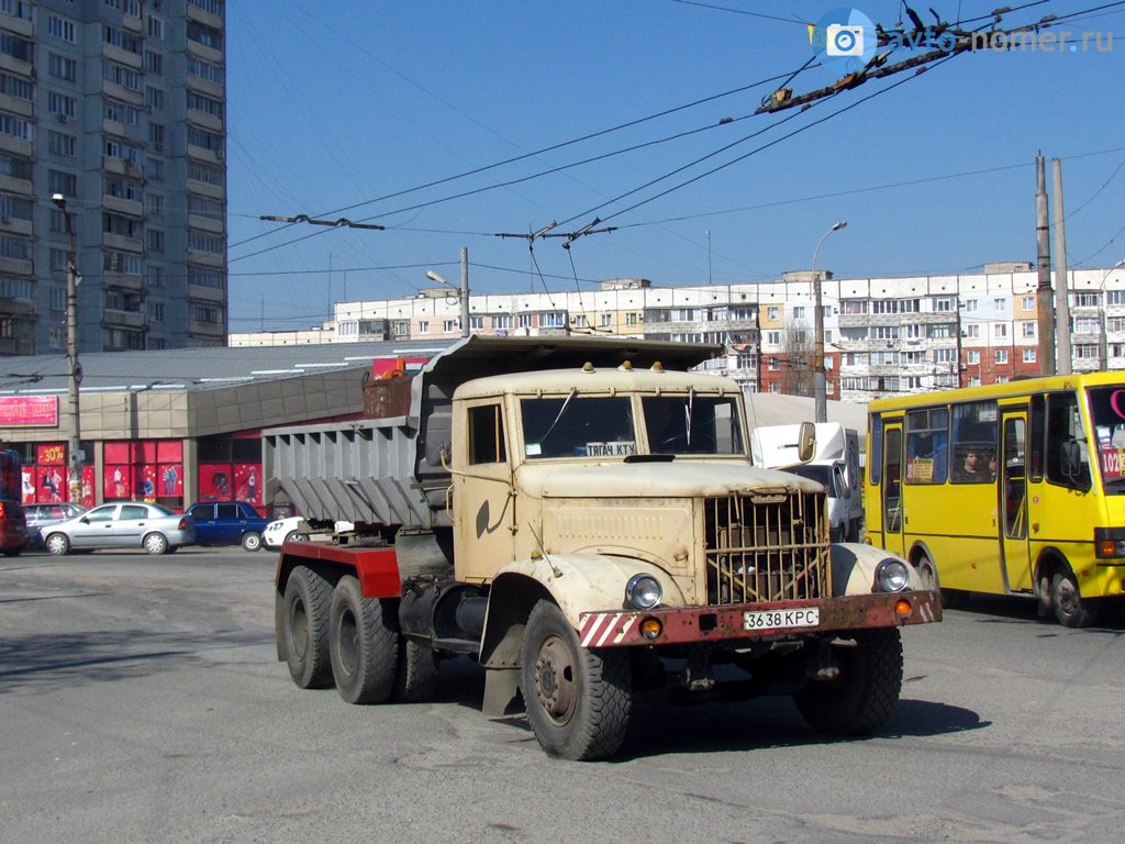 3638 КРС, KrAZ 256 