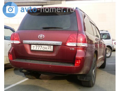 т777он25, Toyota Land Cruiser