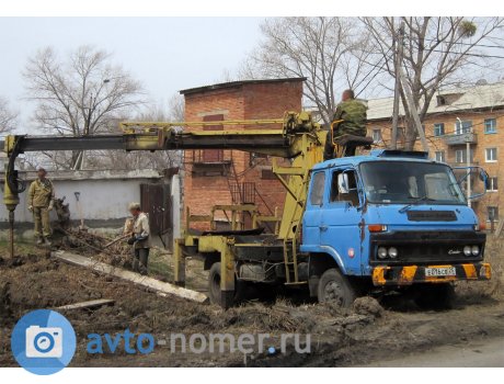 е016св25, Nissan Diesel Condor