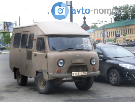 е805уе177, UAZ 452