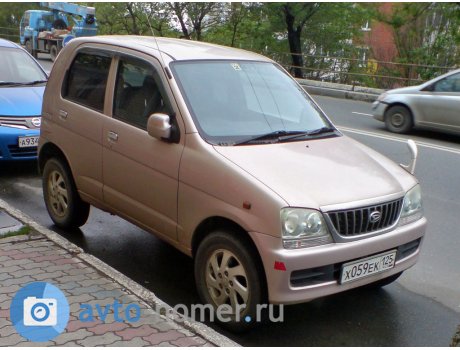 х059ек125, Daihatsu Terios Lucia