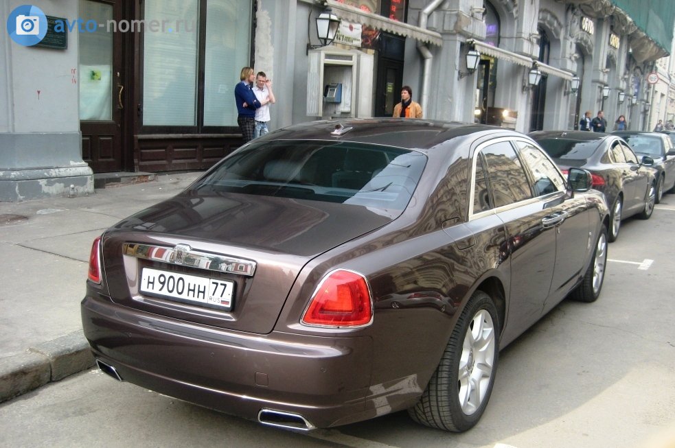 н 900 нн 77, Rolls-Royce Ghost 1st gen (RR4), 2009–2014