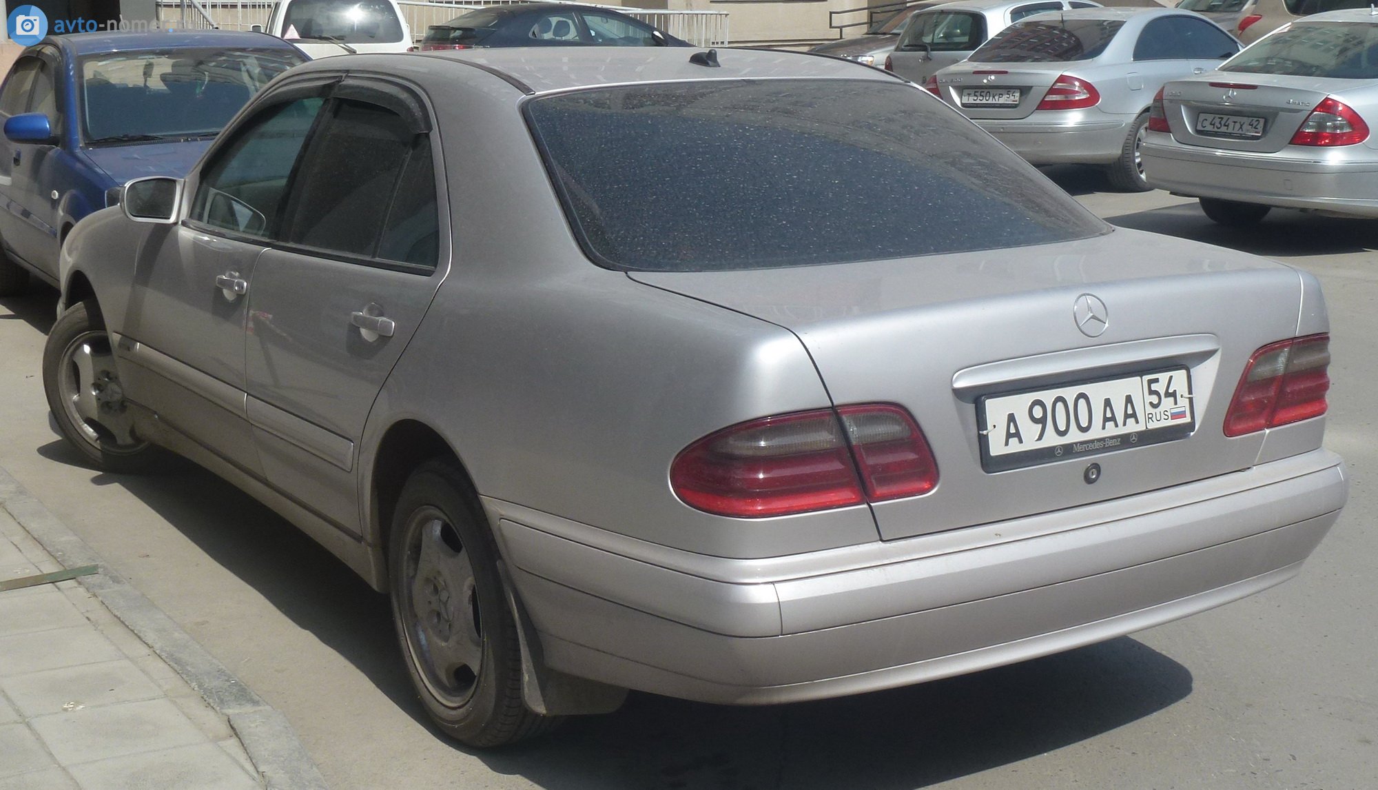 а 900 аа 54, Mercedes-Benz E-Klasse 2nd gen Sedan (W210), 1995­–2002