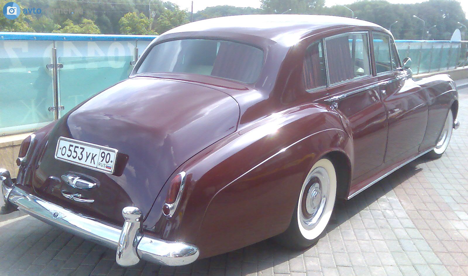 о 553 ук 90, Bentley S1/S2/S3 
