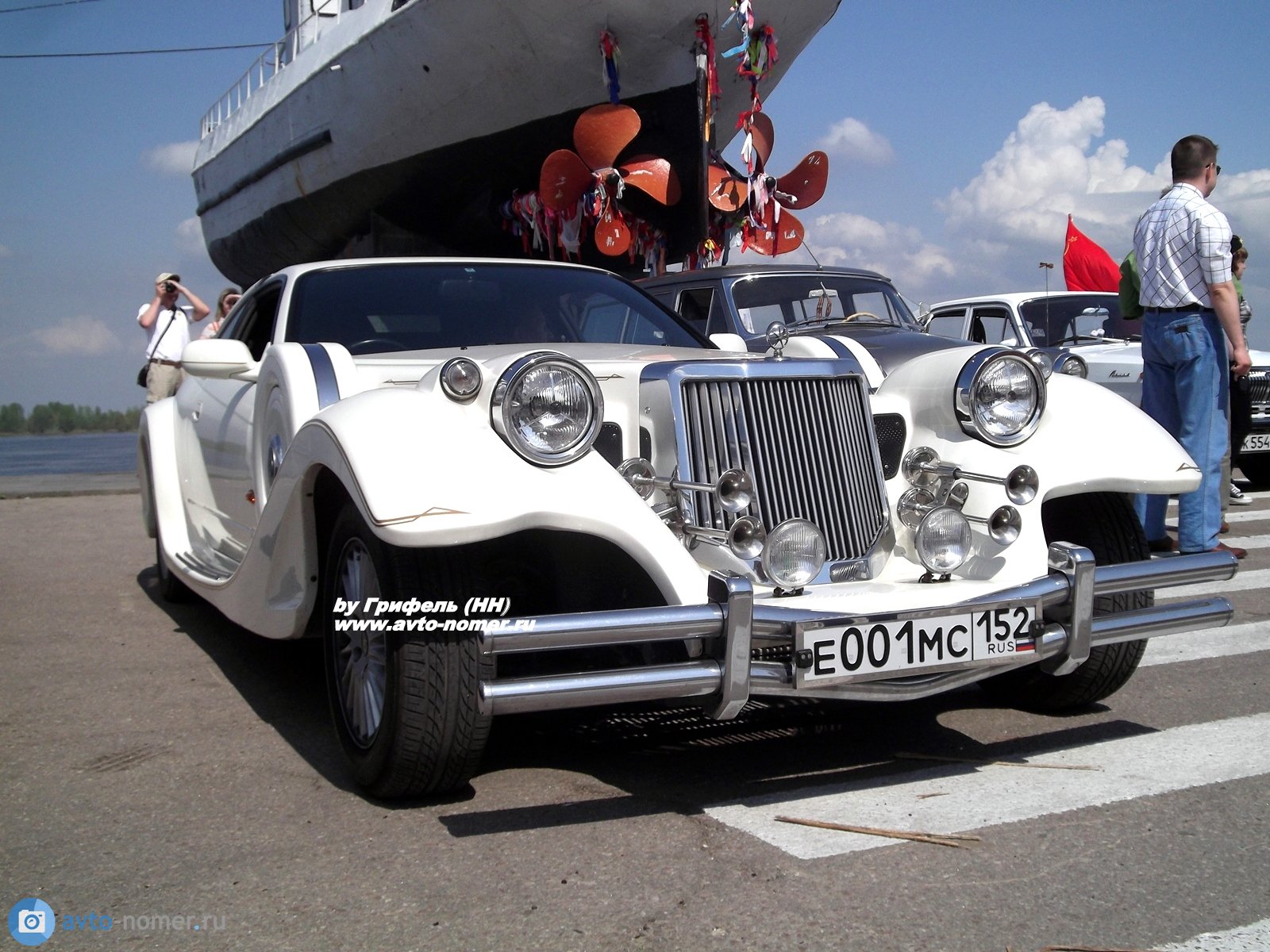 е 001 мс 152, Mitsuoka Le-Seyde 