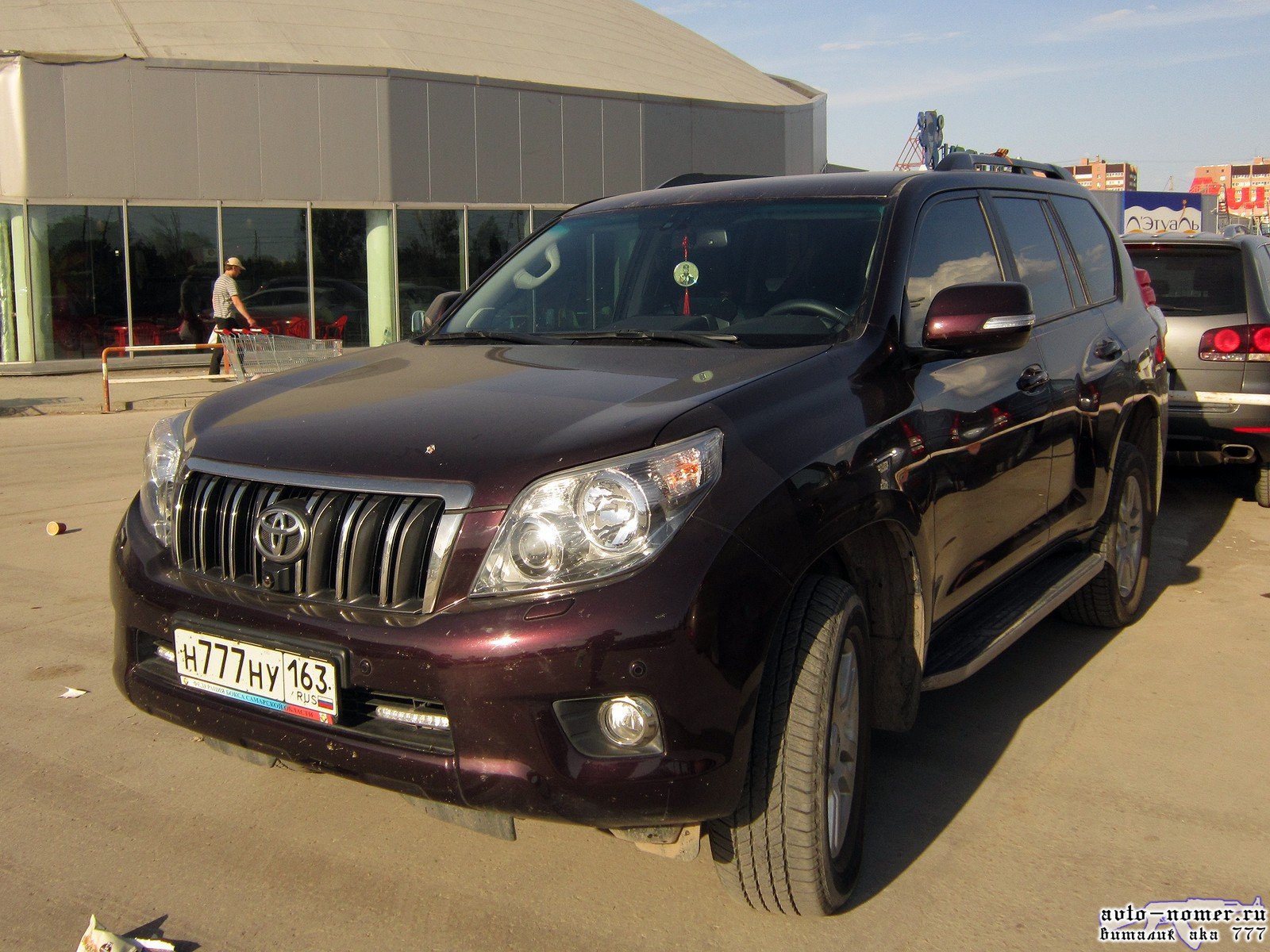 н 777 ну 163, Toyota Land Cruiser Prado 4th gen 5-door SUV (J150), 2009–2013