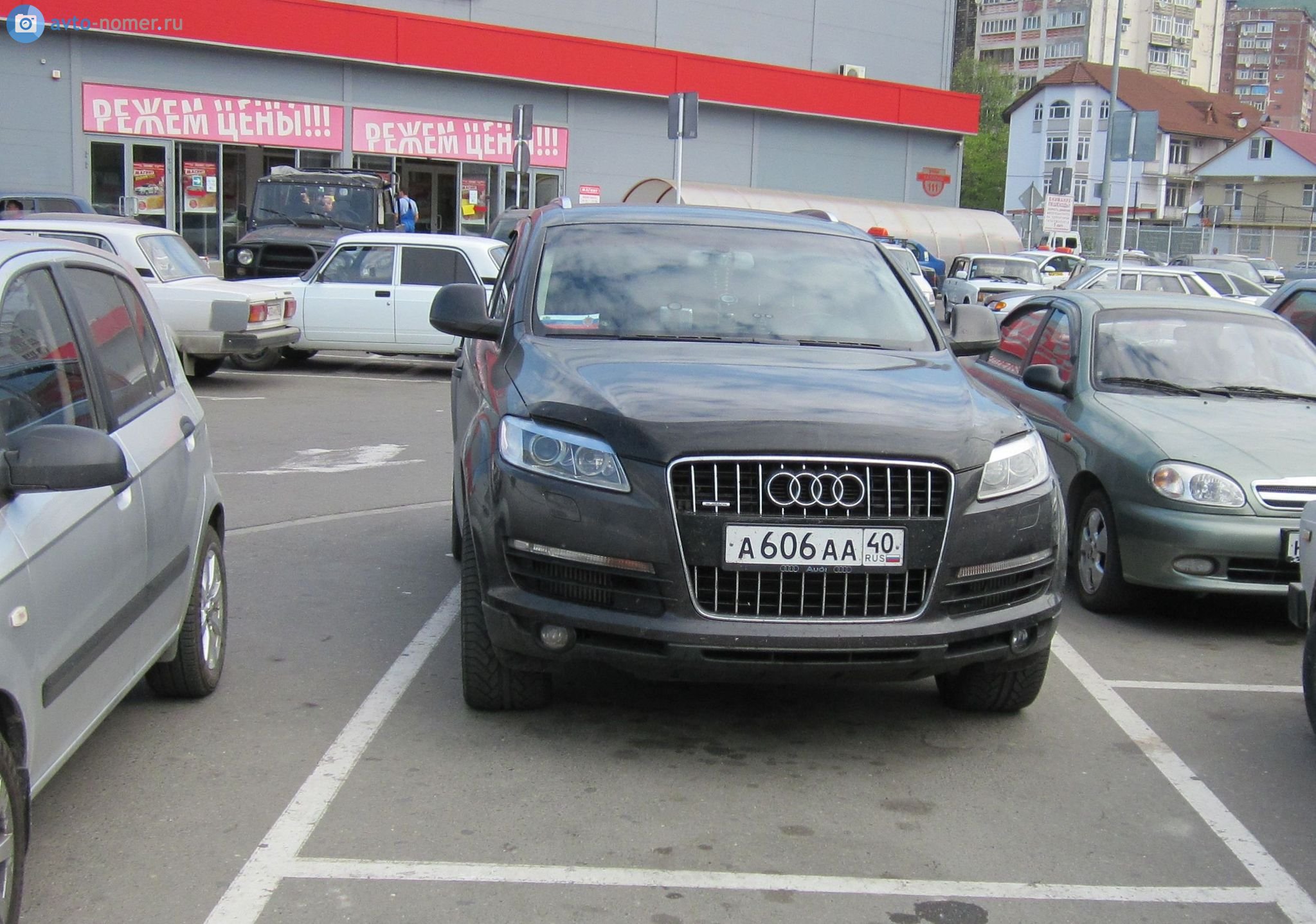 а 606 аа 40, Audi Q7 1st gen (4LB), 2005–2009
