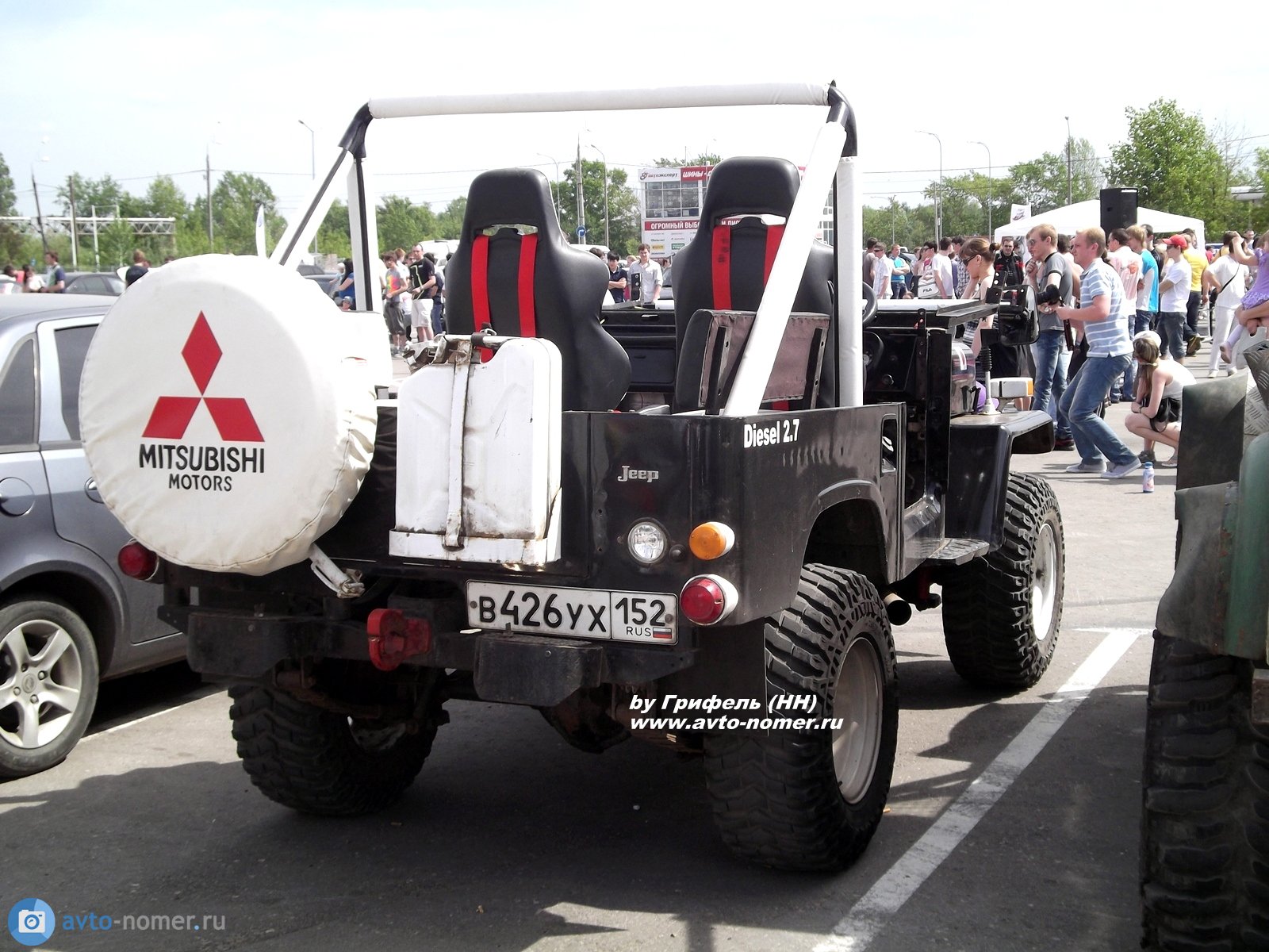 в 426 ух 152, Mitsubishi Jeep 
