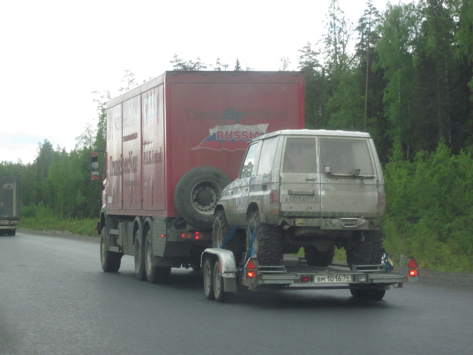 а 001 ат 74, Toyota Land Cruiser 