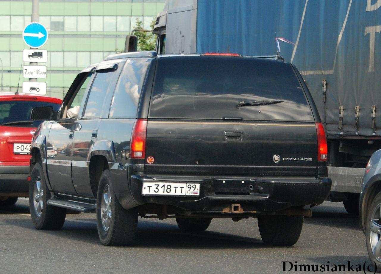 318-99-photos-cadillac-escalade-russia