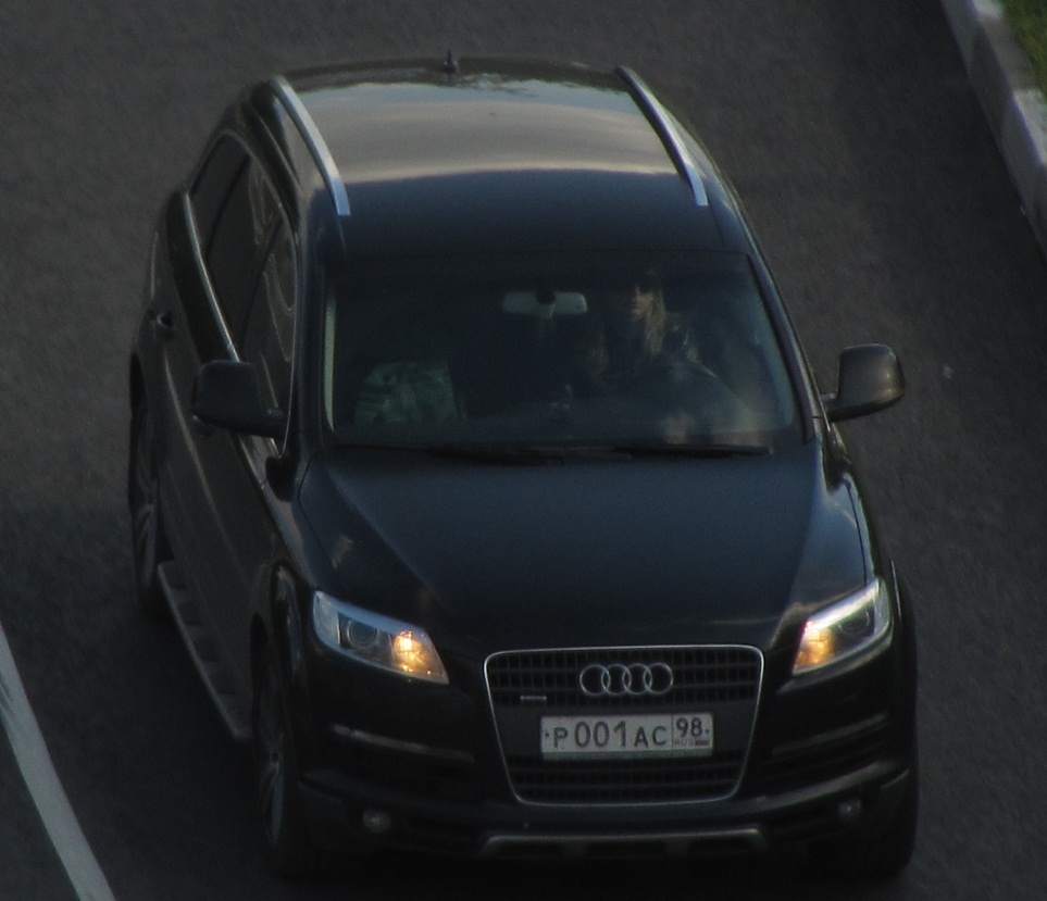 р 001 ас 98, Audi Q7 1st gen (4LB), 2005–2009