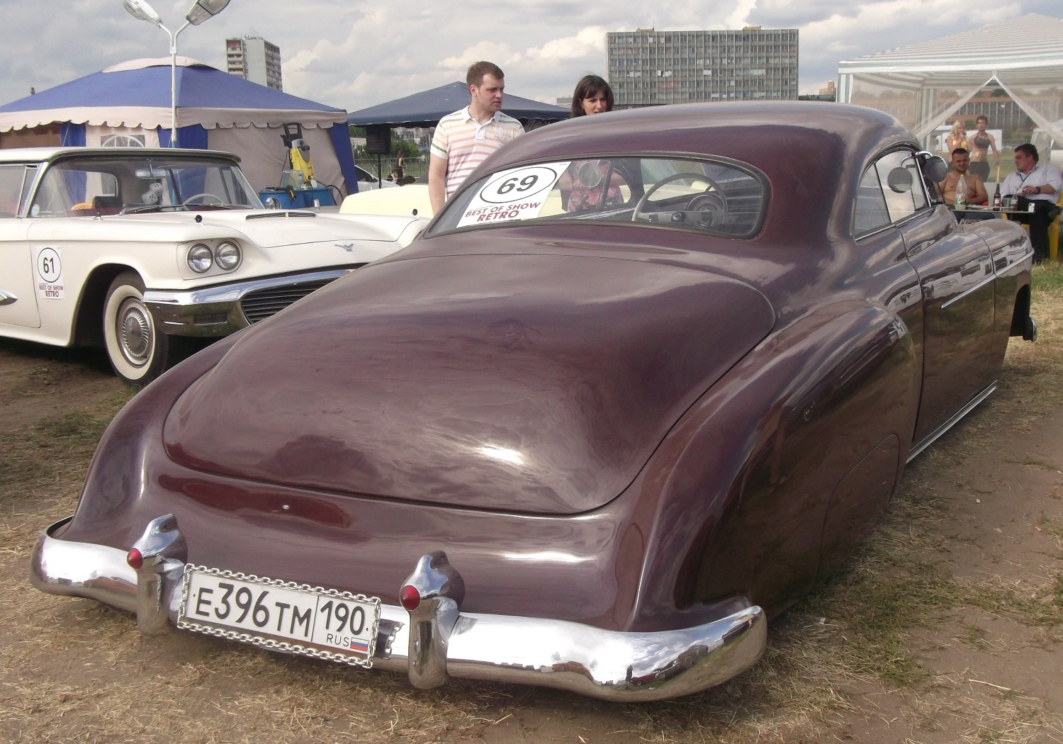 е 396 тм 190, Chevrolet Deluxe 