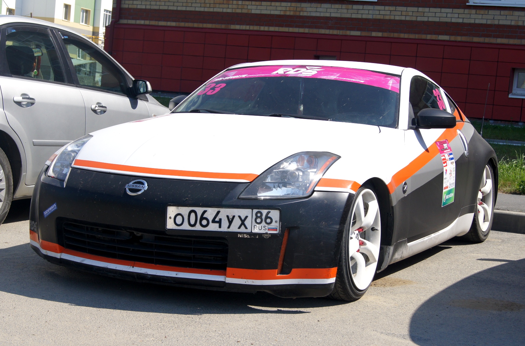 о 064 ух 86, Nissan 350Z 