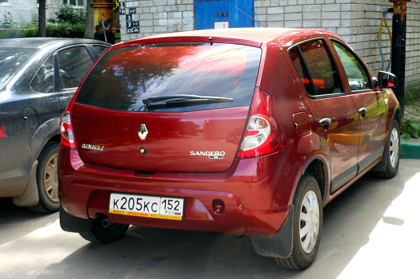 к 205 кс 152, Renault Sandero 