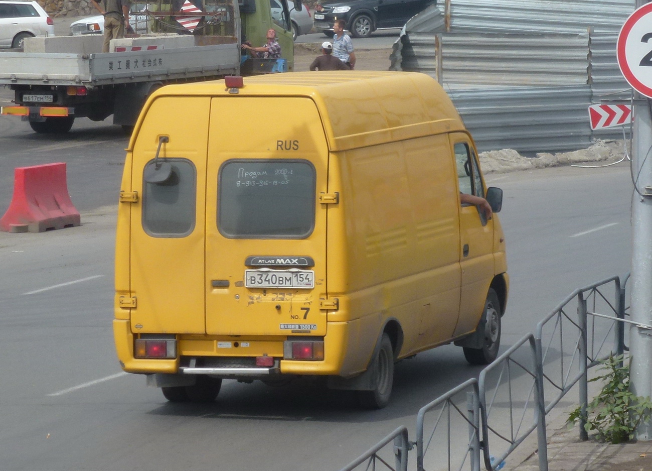 в 340 вм 154, Nissan Atlas 3rd gen Max Van, 1996–2001 (rebaged Isuzu Elf UT)