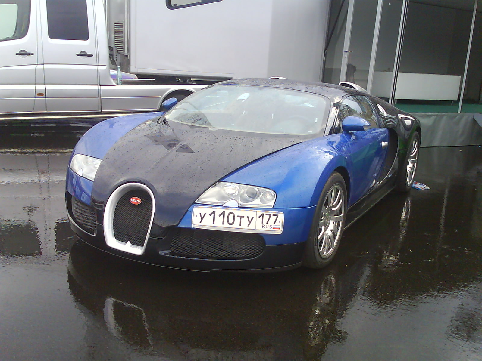 у 110 ту 177, Bugatti Veyron Coupe, 2005–2011