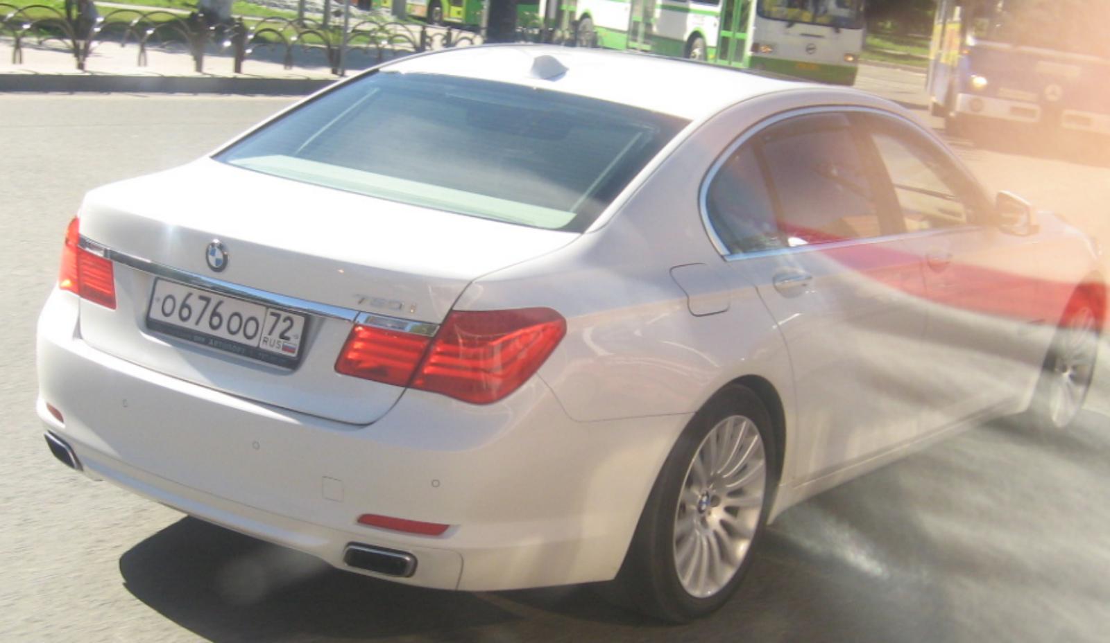 о 676 оо 72, BMW 7 Series 5th gen (F01–F04), 2008–2015