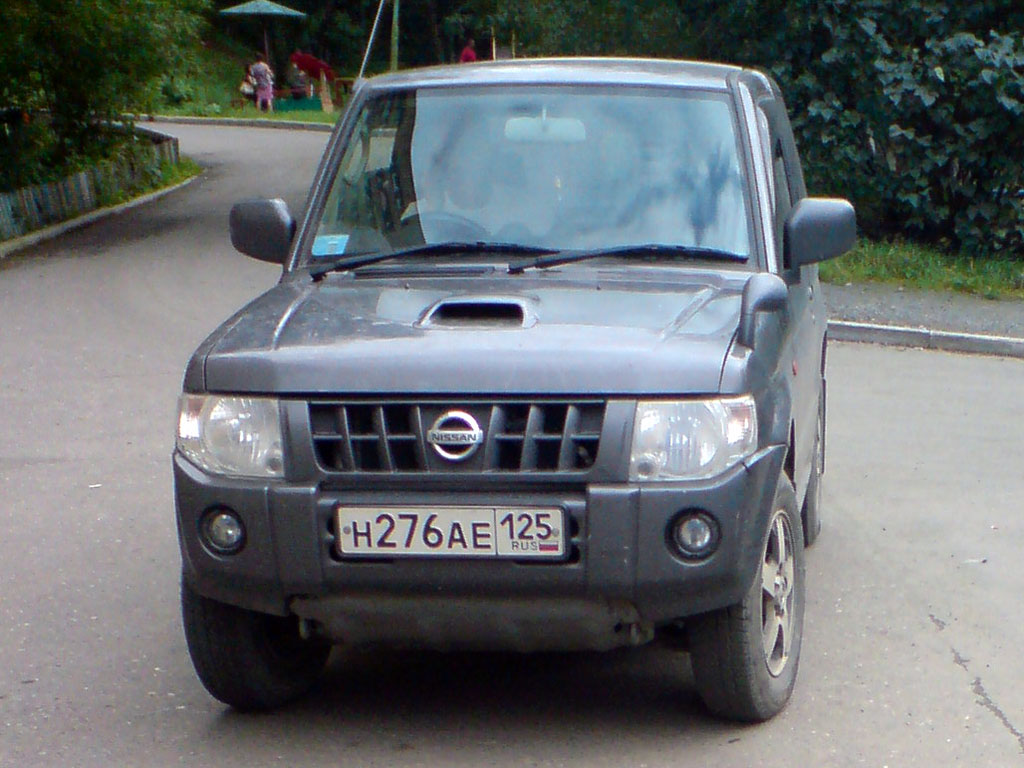 н 276 ае 125, Nissan Kix 1st gen (H59), 2008–2012