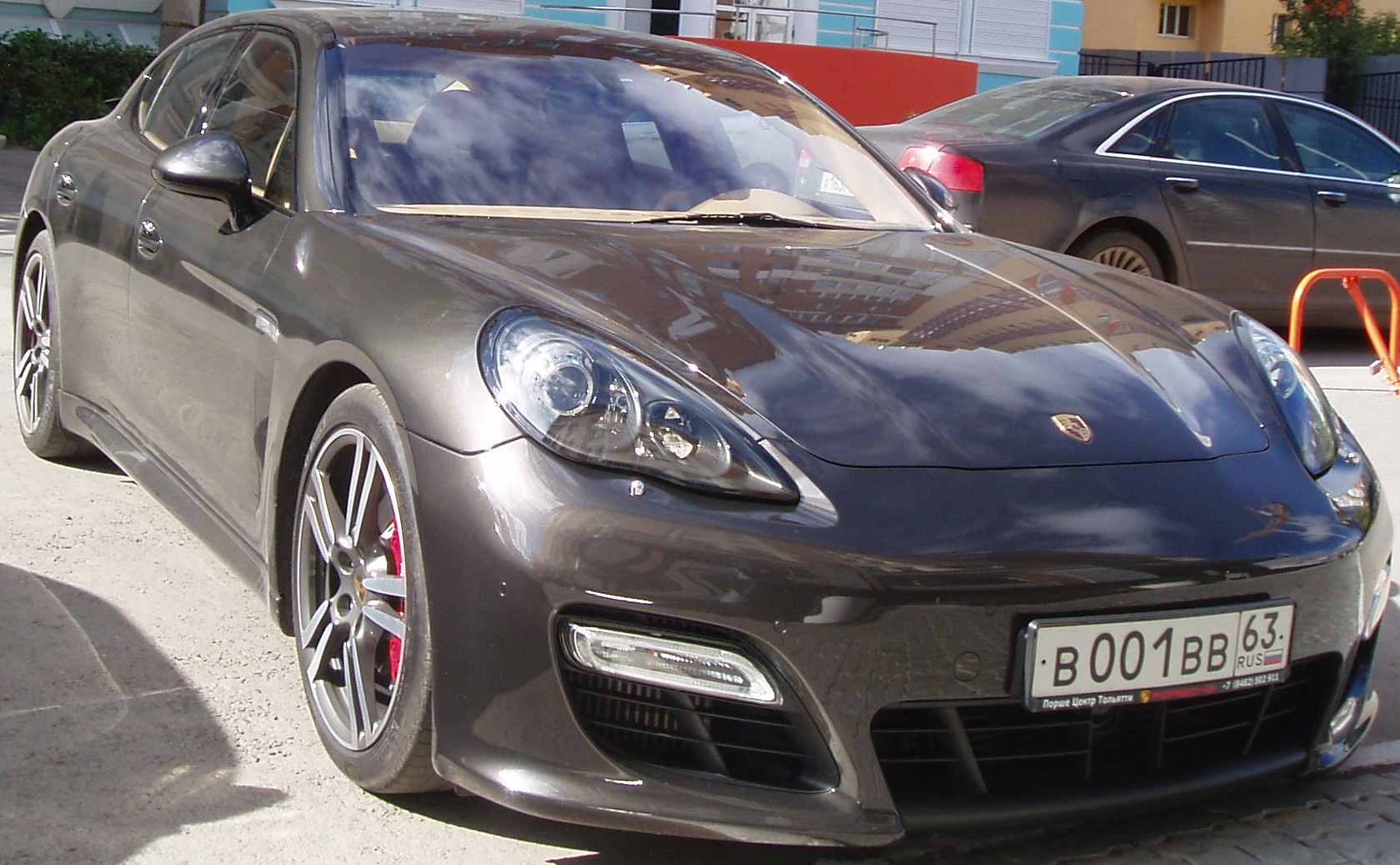 в 001 вв 63, Porsche Panamera 1st gen (970), 2009–2013