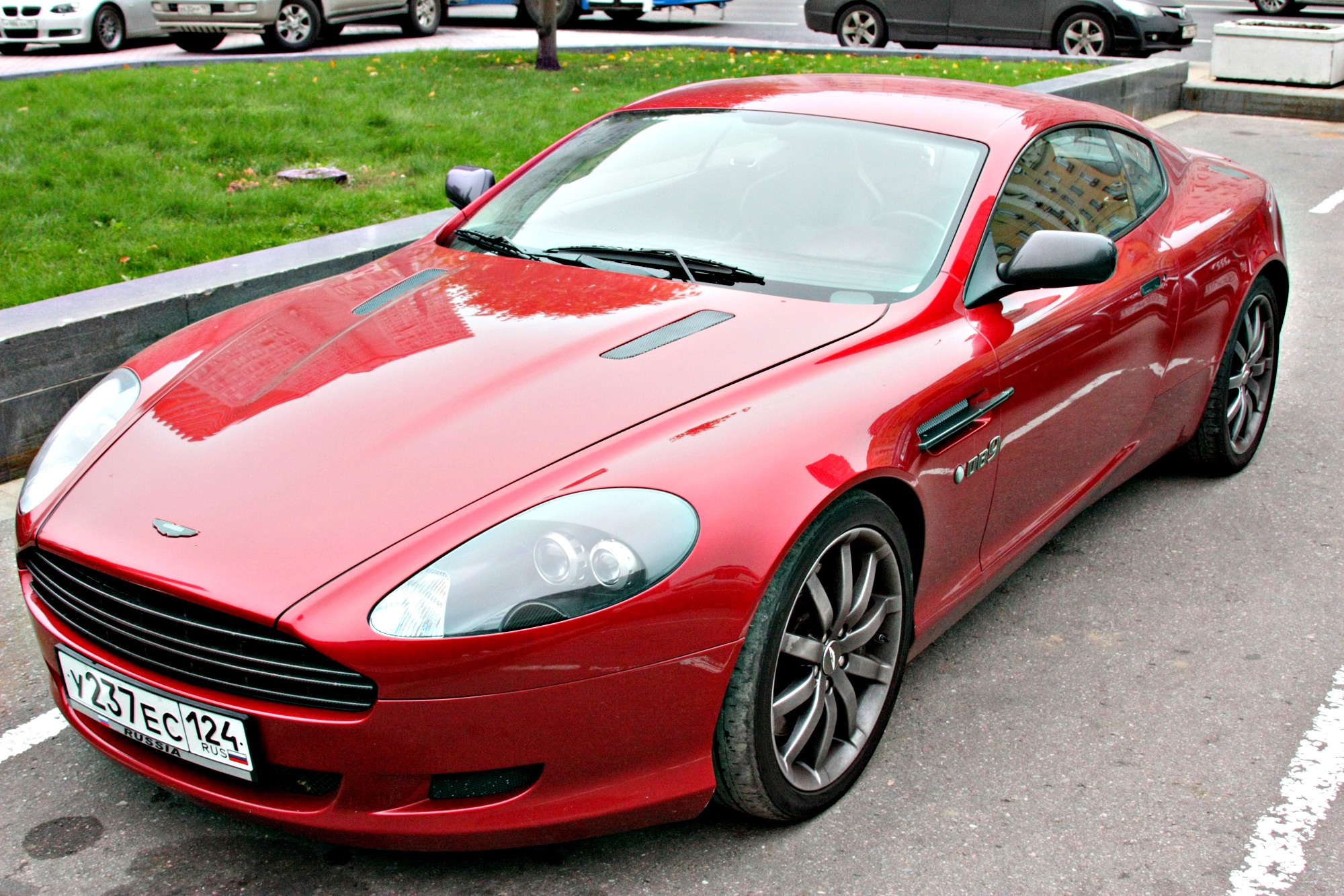 Aston Martin db9 трековая