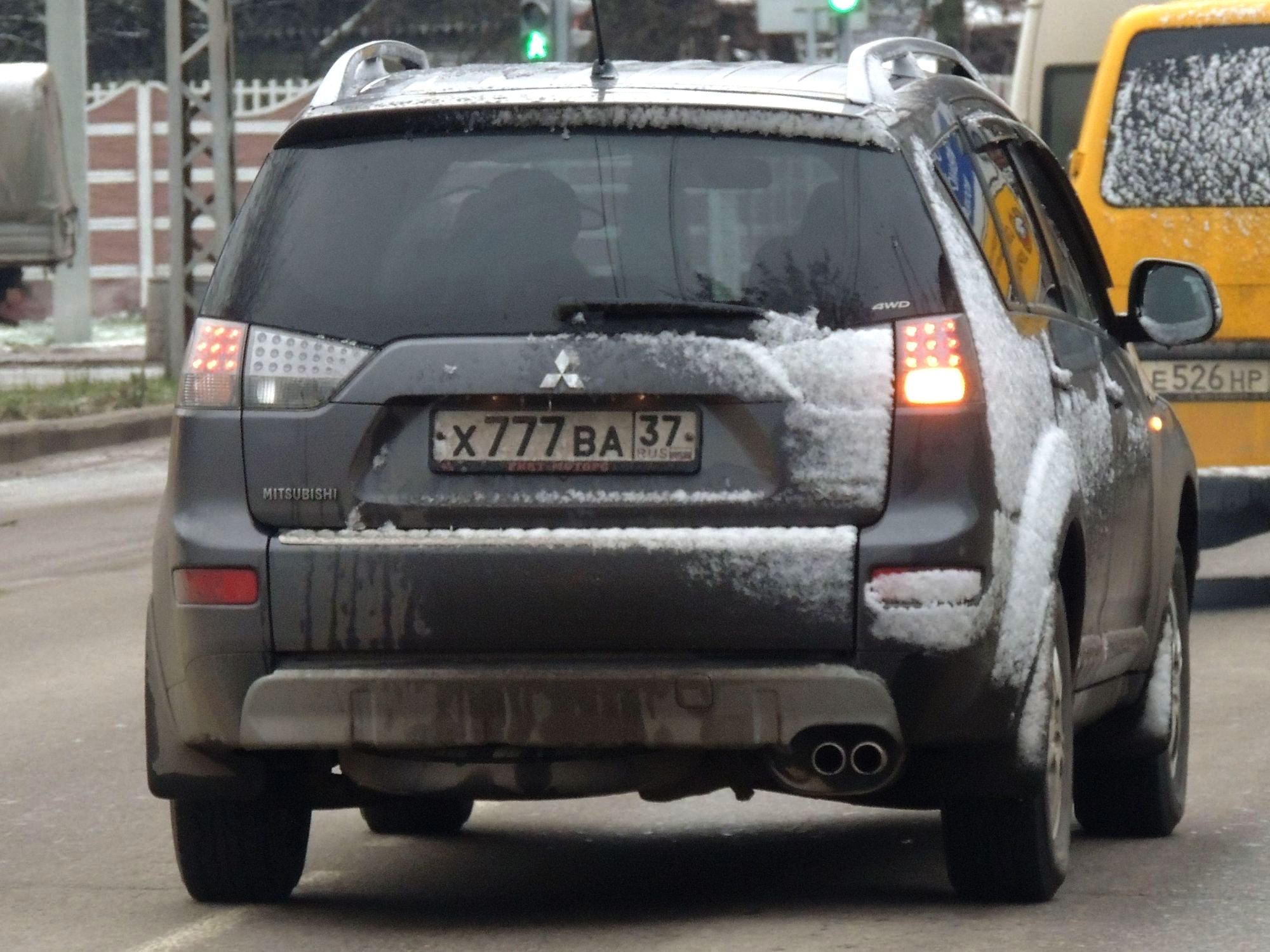 х 777 ва 37, Mitsubishi Outlander 2nd gen (XL) (CW/ZG/ZH), 2005–2013