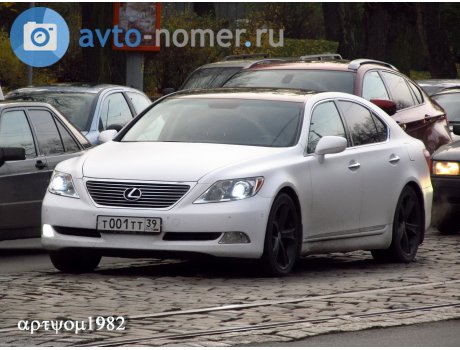 т001тт39, Lexus LS