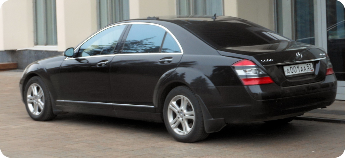 а 001 аа 52, Mercedes-Benz S-Klasse 7th gen (W221/V221), 2005–2013