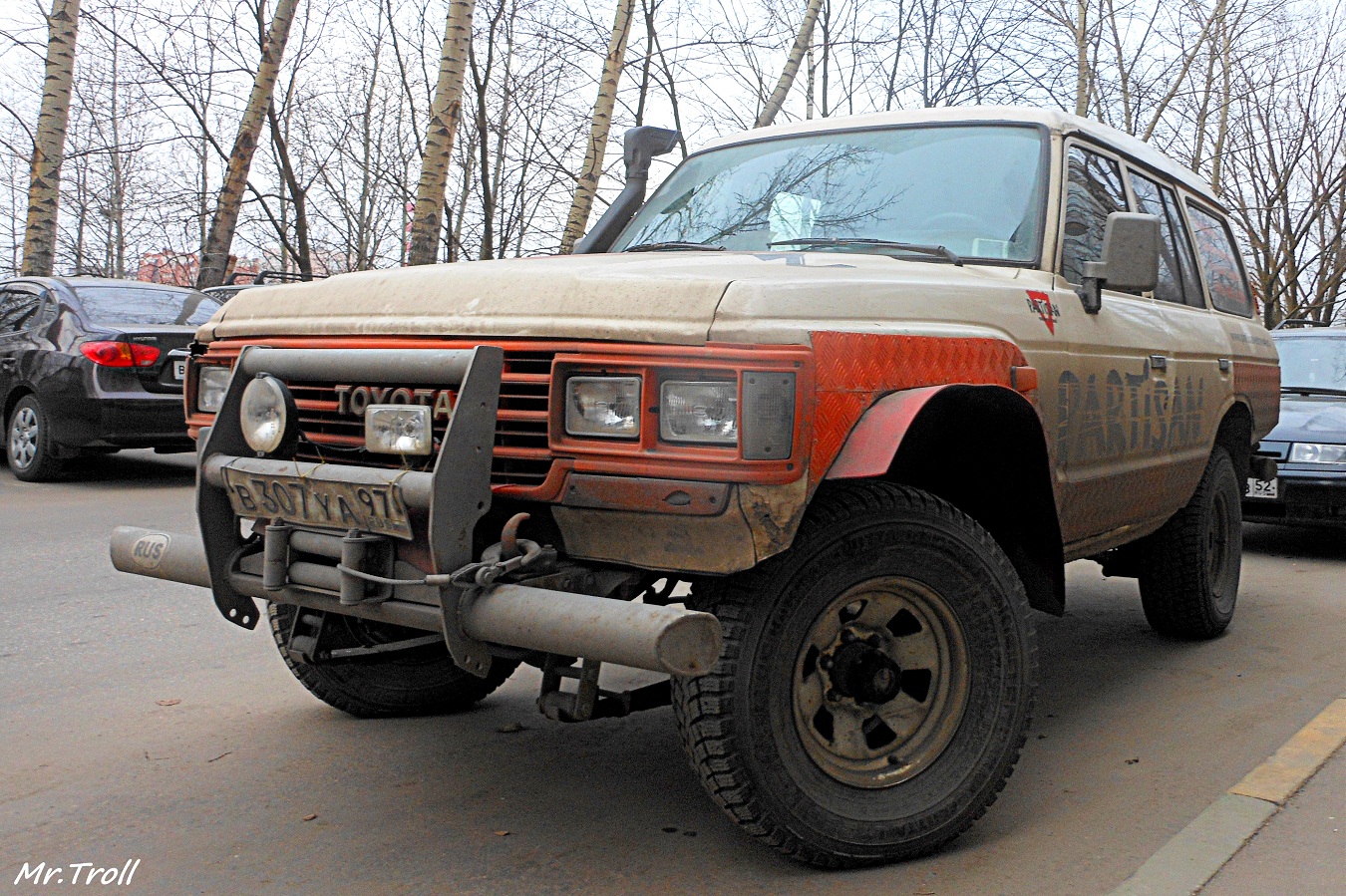 в 307 уа 97, Toyota Land Cruiser 60 (J61/J62), facelift, 1987–1990