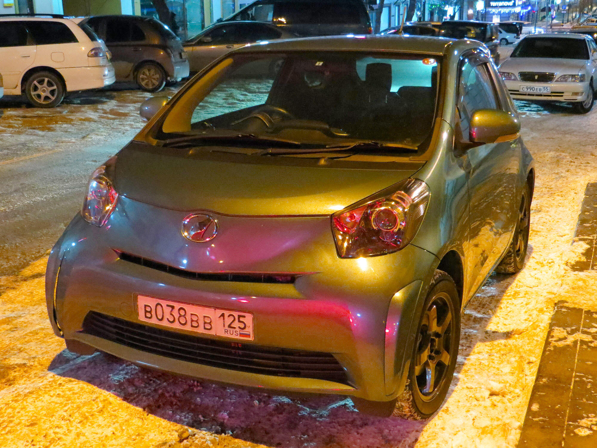 в 038 вв 125, Toyota iQ 1st gen (AJ10), 2008–2016