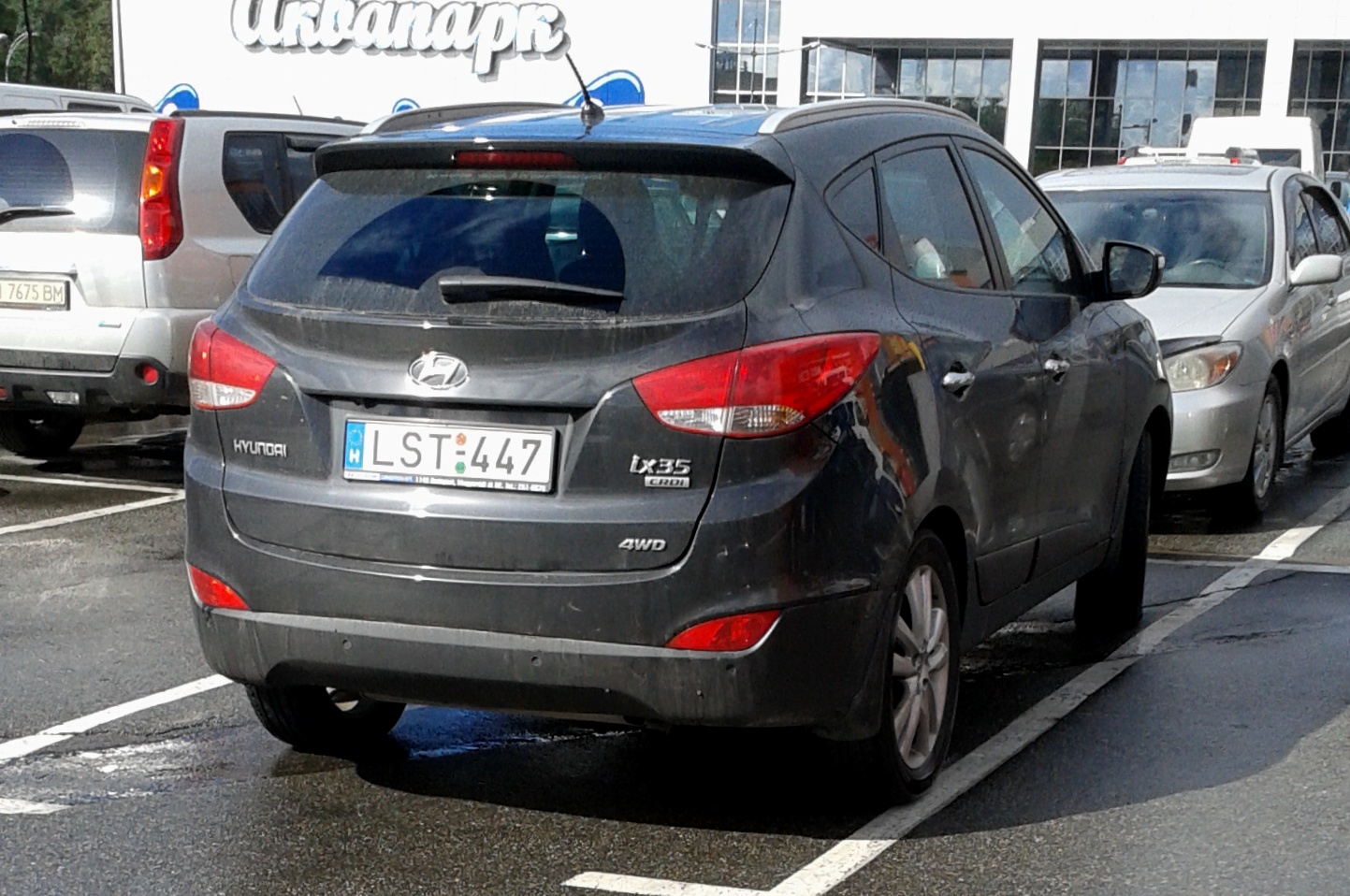 LST-447, Hyundai ix35 1st gen (LM), 2009–2016 (–2021 for BR-market)