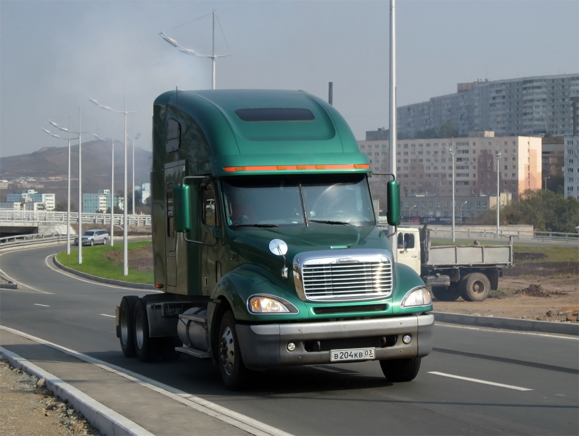 в 204 кв 03, Freightliner Columbia 