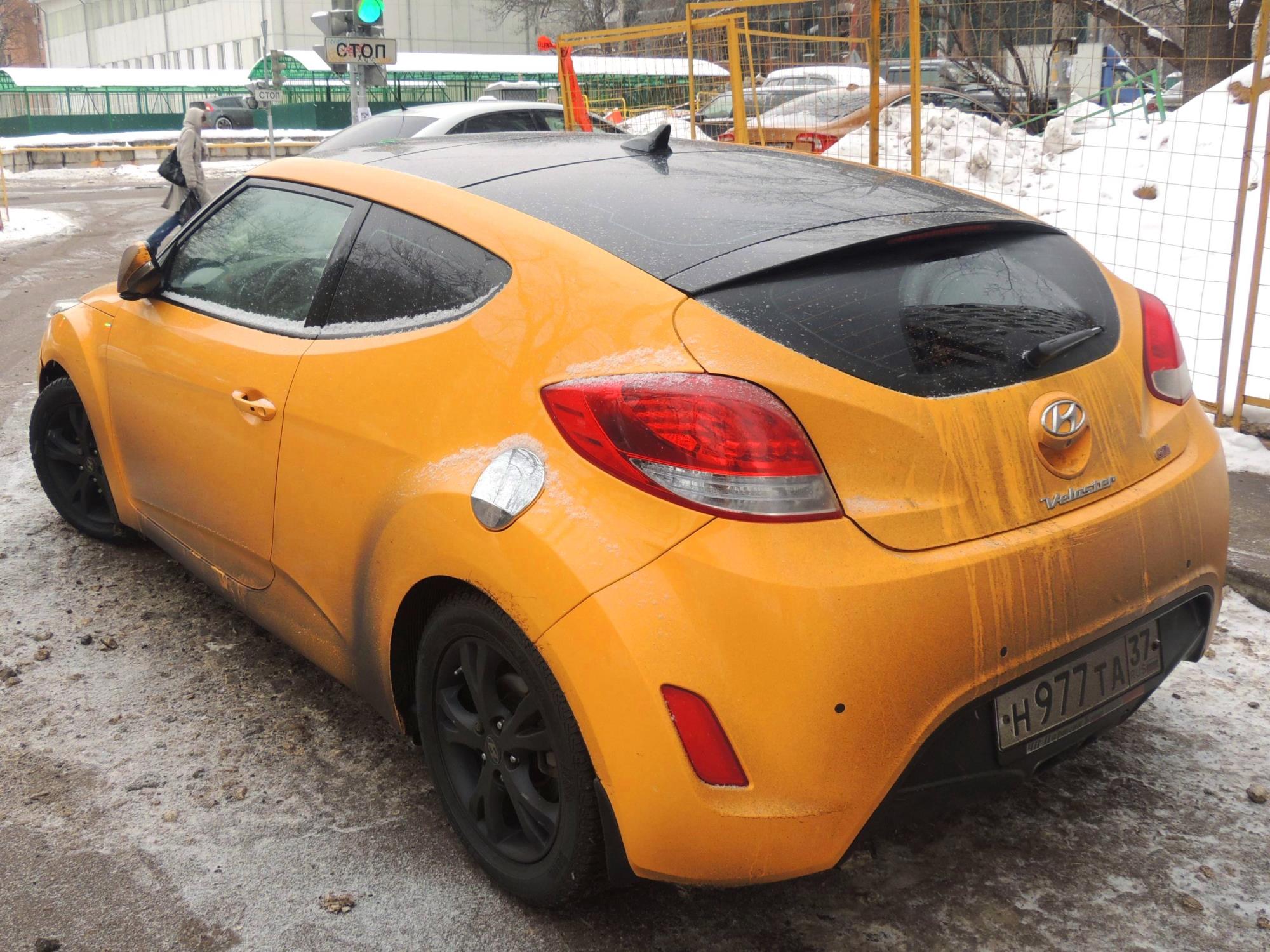 н 977 та 37, Hyundai Veloster 1st gen (FS), 2011­–2018