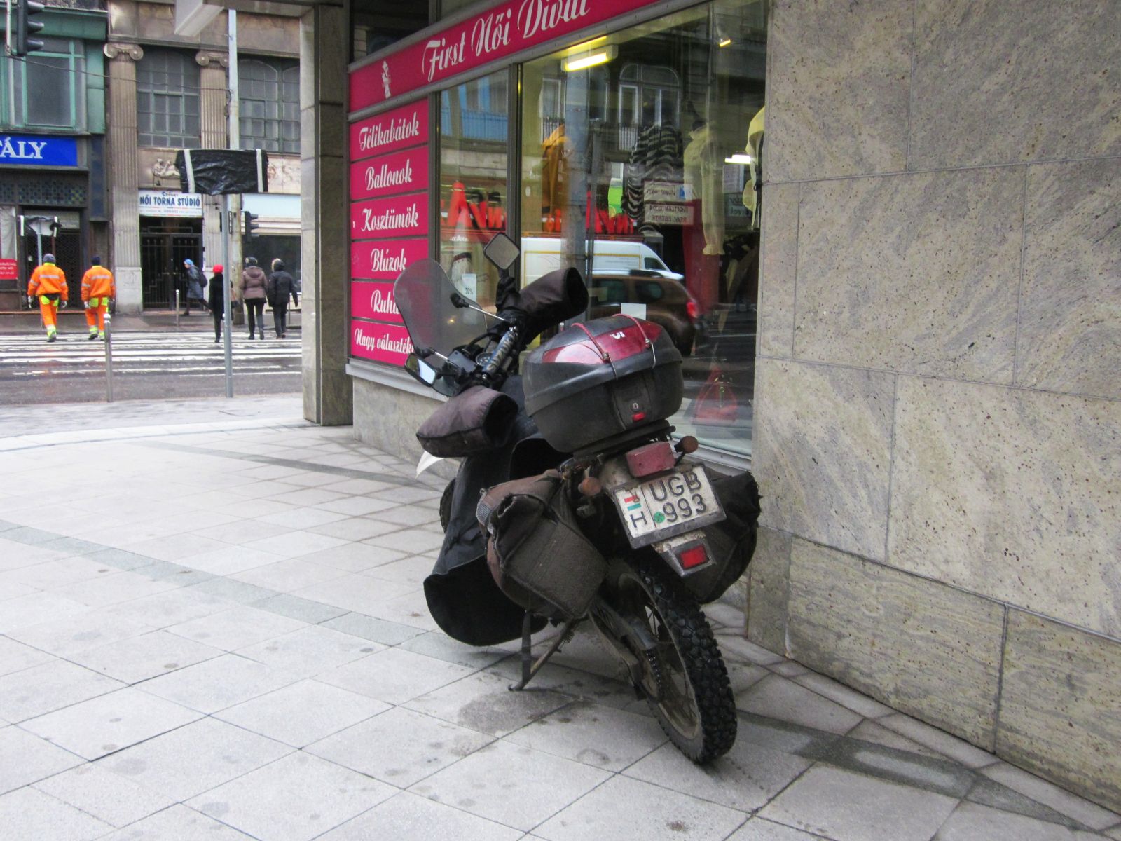 UGB-993, Suzuki TS Series 