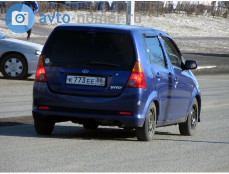 к773ее88, Daihatsu YRV