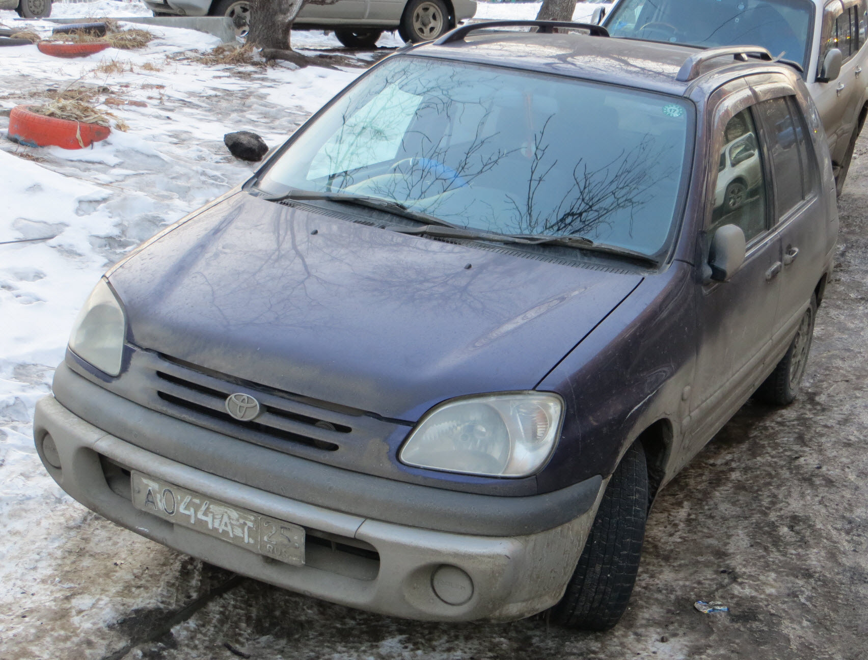 а 044 ат 25, Toyota Raum 1st gen (Z10), 1997–2003
