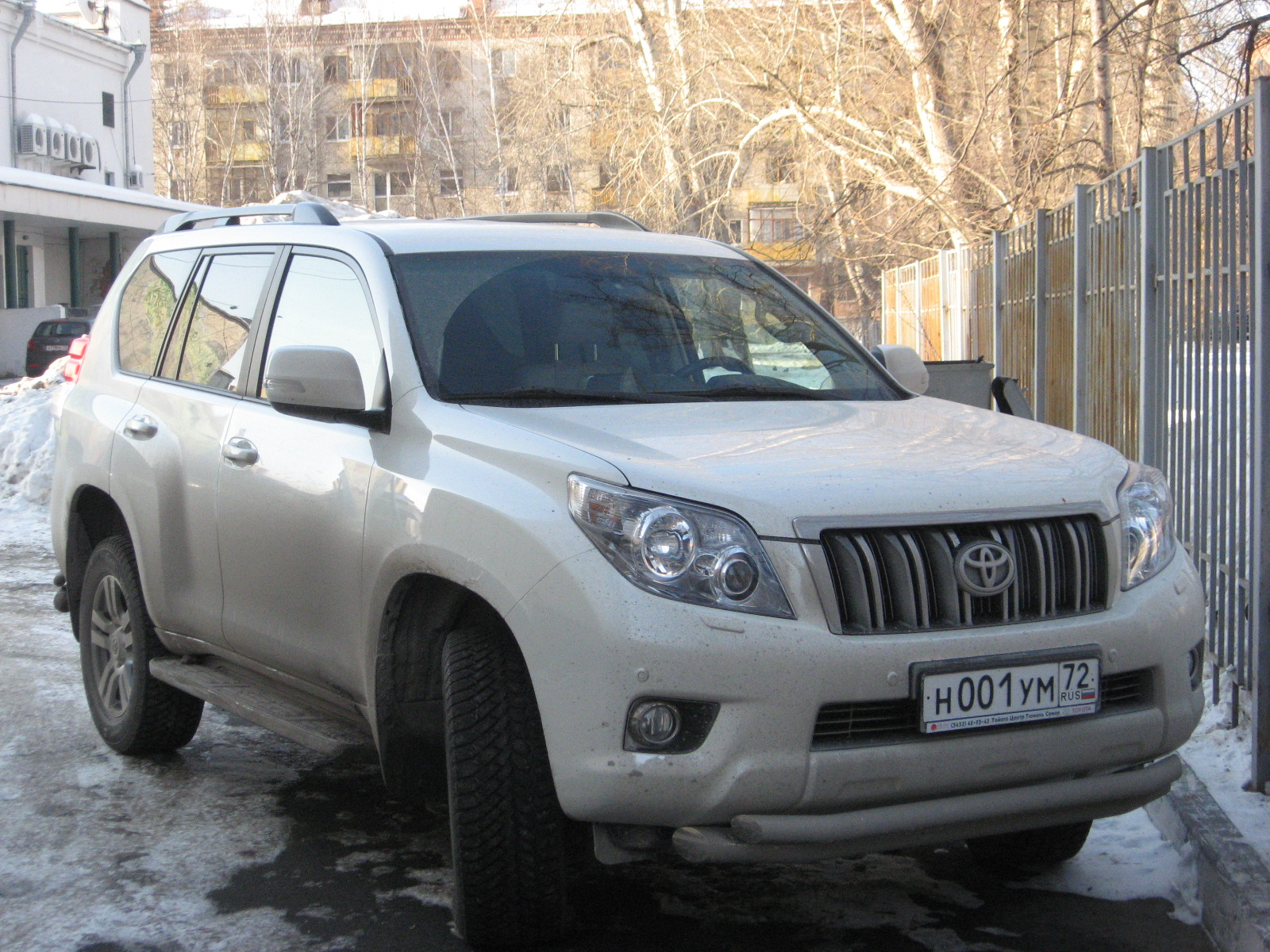 н 001 ум 72, Toyota Land Cruiser Prado 4th gen 5-door SUV (J150), 2009–2013